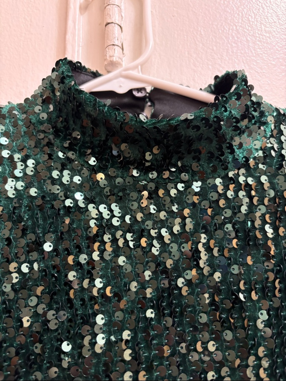 NWOT Donna Morgan Emerald Sequin Three Quarter Sleeve Open Back Dress Size 2 - Picture 4 of 7
